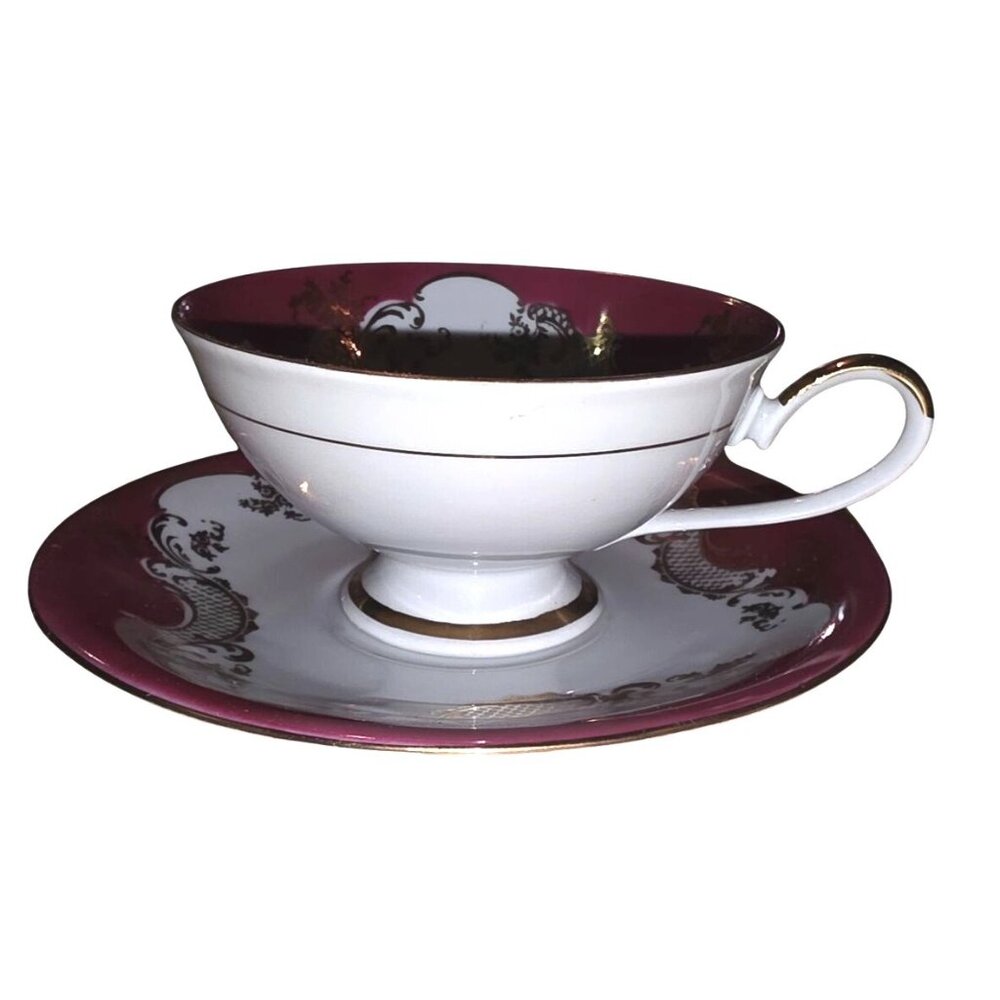 Vintage Tea Cup & Saucer Bareuther Bavaria Porcelain Red & Gold - Picture 4 of 10